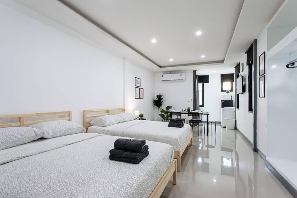 バンコク都P4 Silom Large 2Beds Full Kitchen Wifi 4-6Paxアパートメント エクステリア 写真
