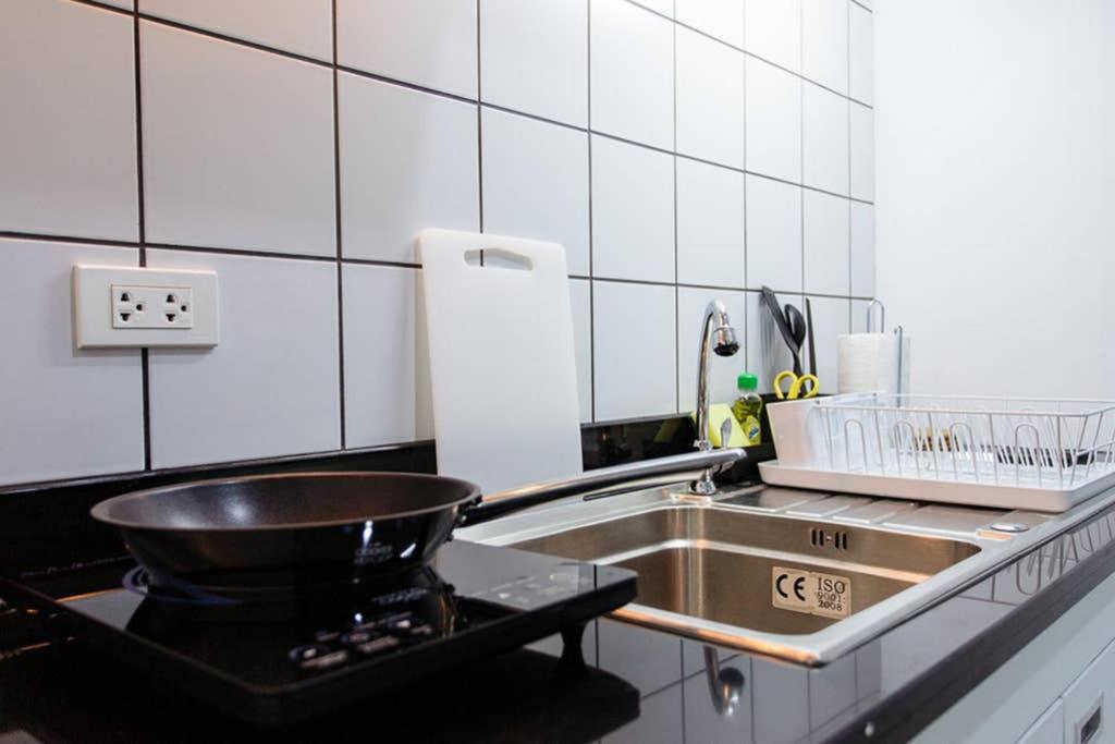 バンコク都P4 Silom Large 2Beds Full Kitchen Wifi 4-6Paxアパートメント エクステリア 写真